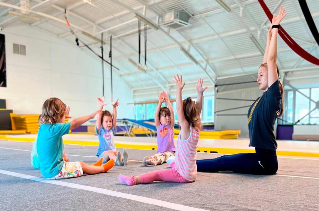 Акробатика для дітей 3-4 років